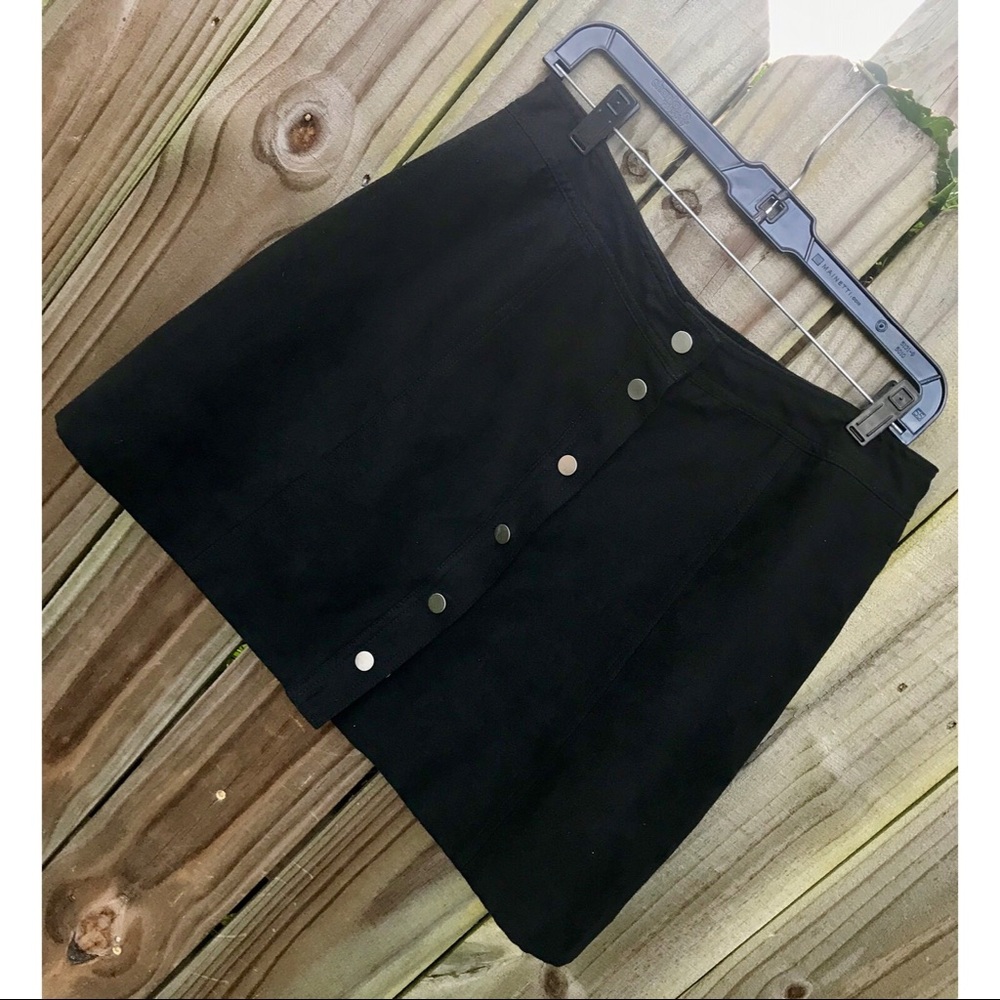 SZ 10 H&M A-line button up skirt